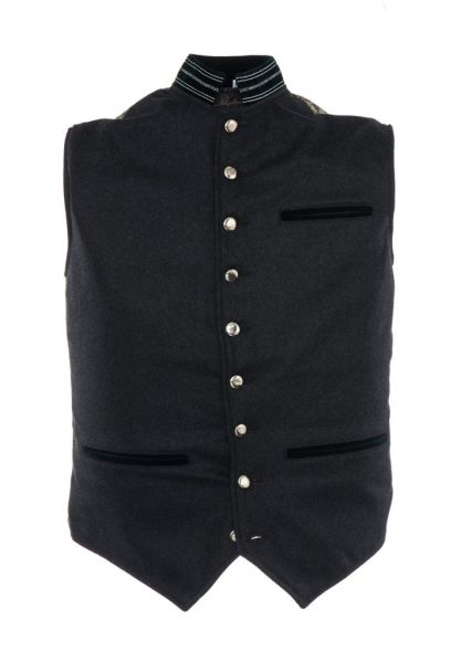 Trachten vest Peter